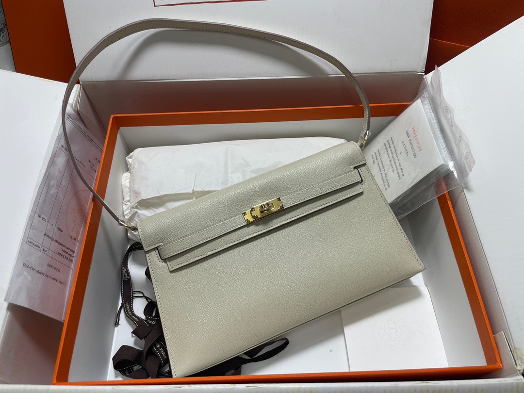 Hermes Kelly Elan Shoulder Bag in White Chevre Leather